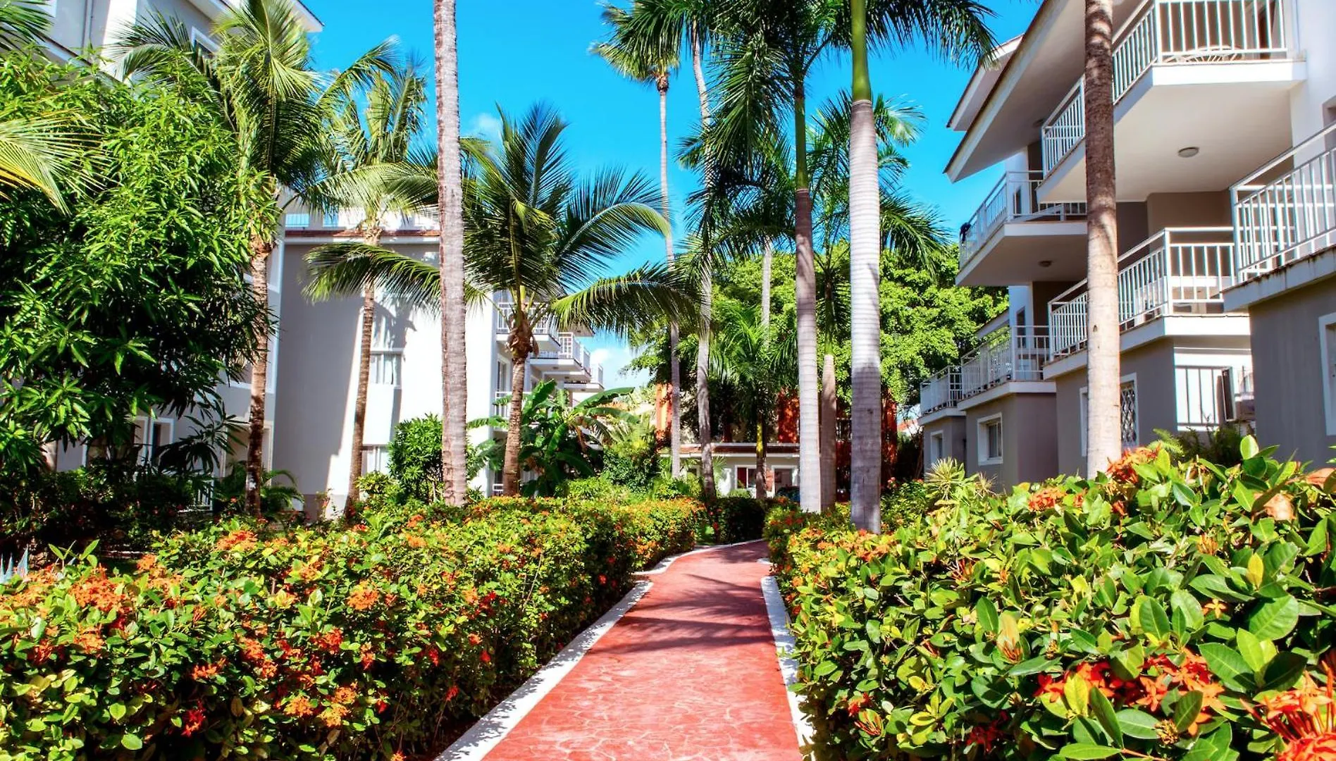 Tropicana Suites Deluxe Beach Club And Pool - Playa Los Corales Punta Cana Dominican Republic