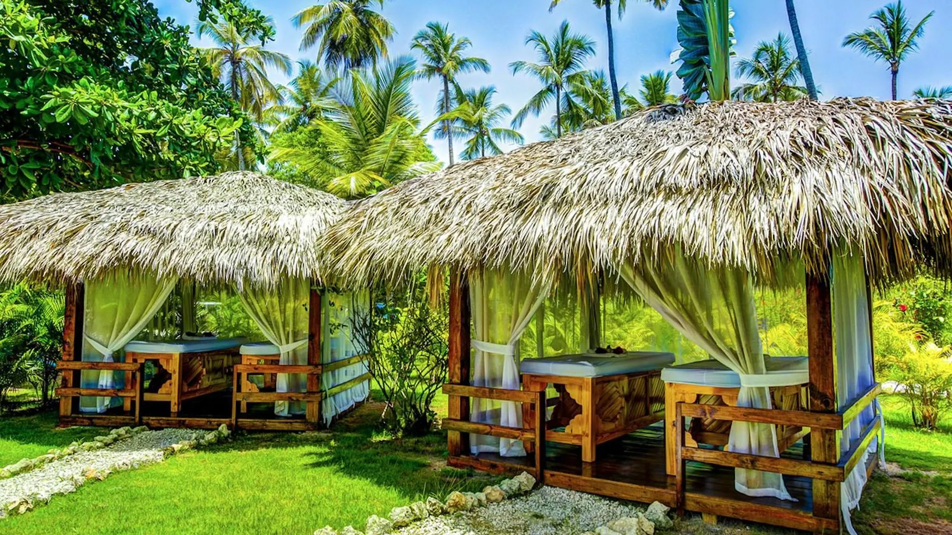 Tropicana Suites Deluxe Beach Club And Pool - Playa Los Corales Punta Cana Dominican Republic